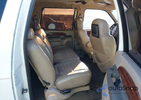 2000 Ford Excursion Limited z USA, uszkodzony, nr VIN 1FMNU42S0YEE35921